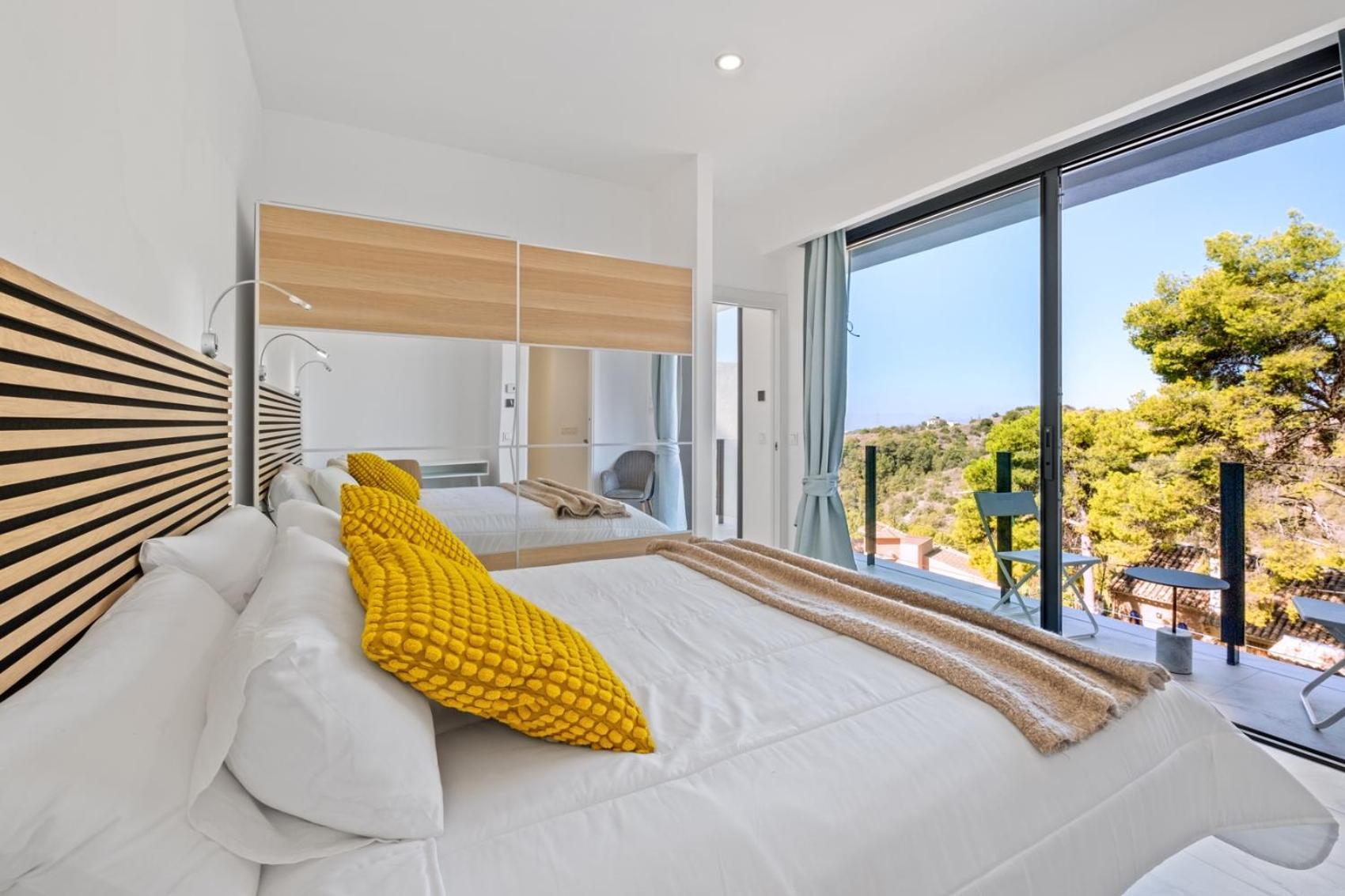Villas Pinares De San Anton - Sea, City, Mountain, Views Malaga Exterior photo
