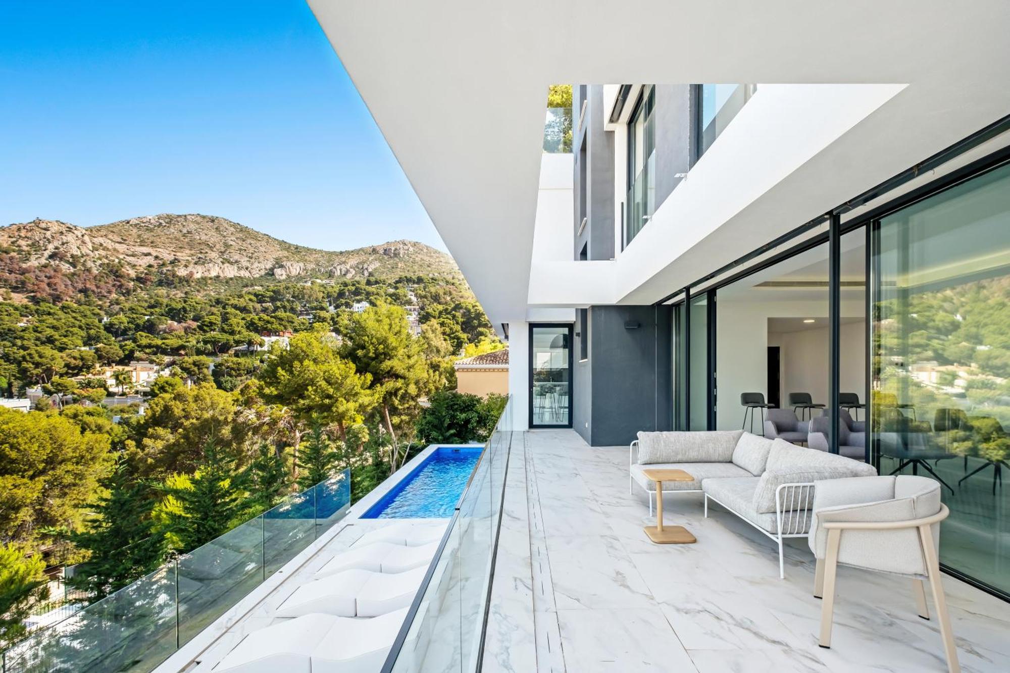 Villas Pinares De San Anton - Sea, City, Mountain, Views Malaga Exterior photo