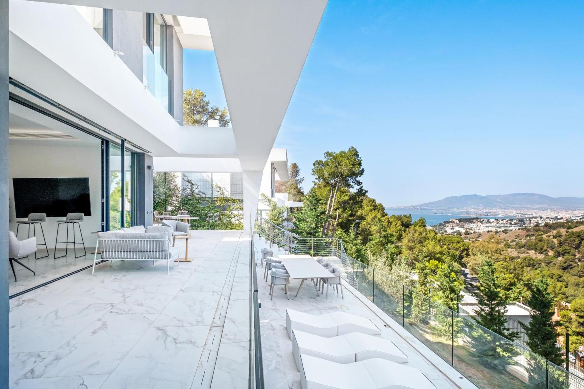 Villas Pinares De San Anton - Sea, City, Mountain, Views Malaga Exterior photo